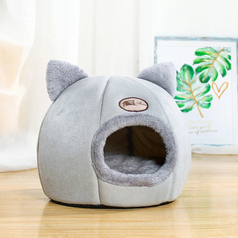 Cozy Winter Cat Bed – Deep Sleep Cave Nest for Cats & Small Dogs