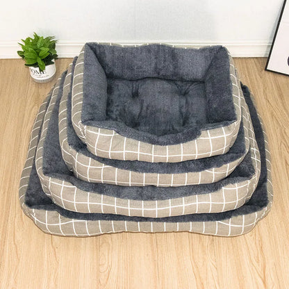 Plush Pet Bed – Warm & Thickened Sleeping Mat for Small, Medium & Large Dogs & Cats