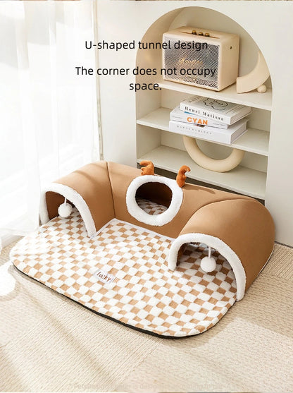 Reindeer Plush Cat Bed – Cozy Hideaway & Tunnel for Play & Sleep