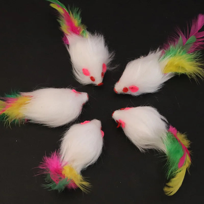 Soft Fleece Mouse Cat Toy – Interactive Feather Teaser for Kittens & Cats